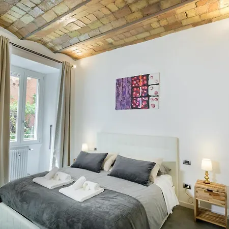 Testaccio Historic House * Rome